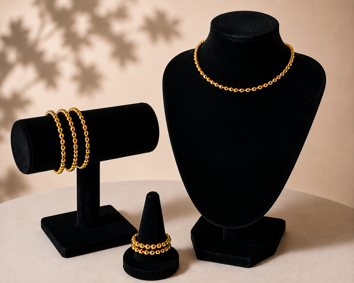 Complete Jewelry Set – Necklace, 2 Rings & 3 Bracelets